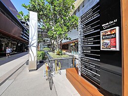 Link Portside Wharf Apartment Hotel