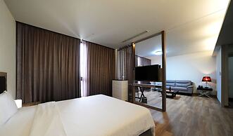 Freedom Design Hotel