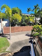 Travellers Paradise Heritage Historical Place - Hostel