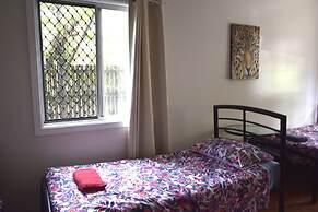 Travellers Paradise Heritage Historical Place - Hostel
