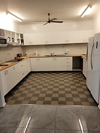 Travellers Paradise Heritage Historical Place - Hostel