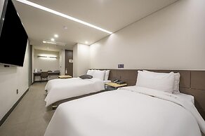 Vine Hotel