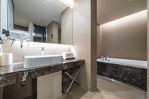 Vine Hotel