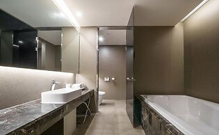 Vine Hotel