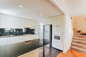 Saigon Apartments