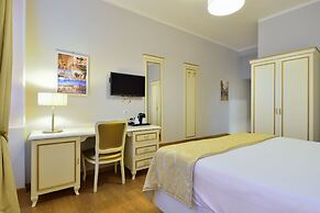 Gravina Suite Frattina