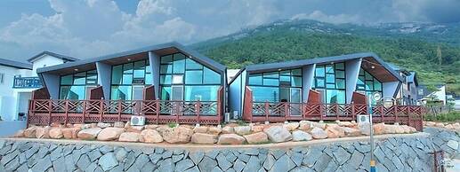 Healing View Pension