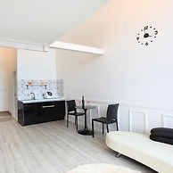 Healing View Pension