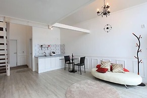 Healing View Pension