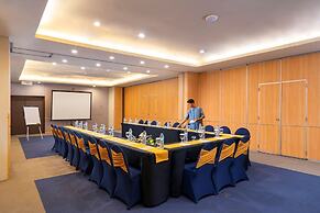 BATIQA Hotel & Apartments Karawang