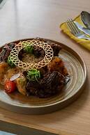 BATIQA Hotel & Apartments Karawang