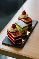 BATIQA Hotel & Apartments Karawang