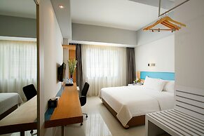 BATIQA Hotel & Apartments Karawang