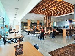 BATIQA Hotel & Apartments Karawang
