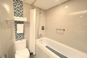 BATIQA Hotel & Apartments Karawang