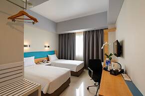 BATIQA Hotel & Apartments Karawang