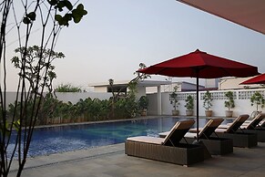 BATIQA Hotel & Apartments Karawang