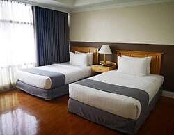 Infinity Tower Suites