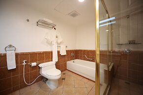 Infinity Tower Suites