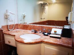 Infinity Tower Suites