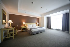 Infinity Tower Suites