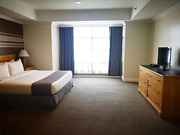 Infinity Tower Suites