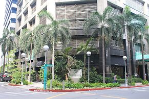 Infinity Tower Suites