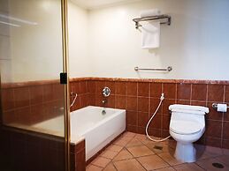 Infinity Tower Suites