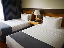 Infinity Tower Suites