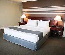 Infinity Tower Suites