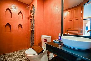 Khaleej Mass Hotel Patong