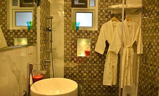 Orabella Villas & Suites