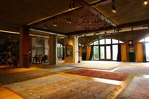 Montanema Handmade Village