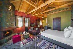 Montanema Handmade Village