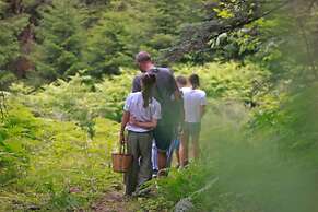 Montanema Handmade Village