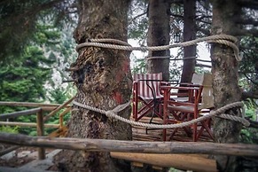 Montanema Handmade Village