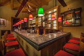 Montanema Handmade Village