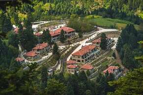 Montanema Handmade Village