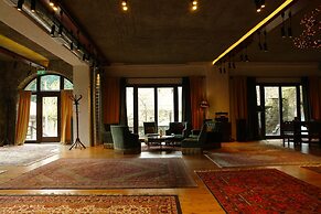 Montanema Handmade Village