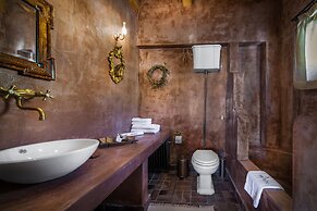 Montanema Handmade Village