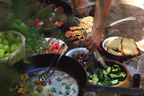 Montanema Handmade Village