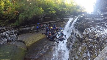 Auberge et Chalets Griffon Aventure