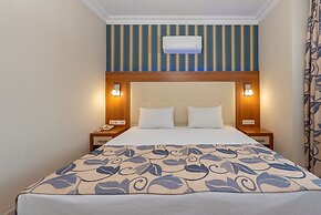 Villa Sunflower Hotel