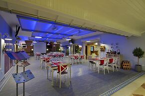 Villa Sunflower Hotel