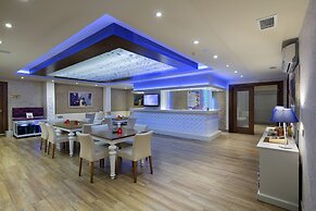 Villa Sunflower Hotel