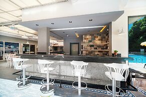 Villa Sunflower Hotel