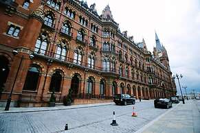 Park Views Apartments