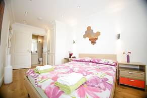 Park Views Apartments