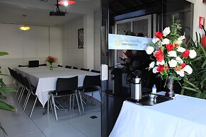 Hotel Aeroporto Montese Star