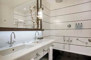 Cotton House Hotel, Autograph Collection